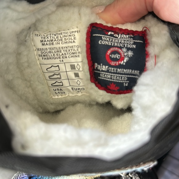 PAJAR black boots size 5.5 waterproof. Lined warm tie lace front; used - Picture 7 of 9